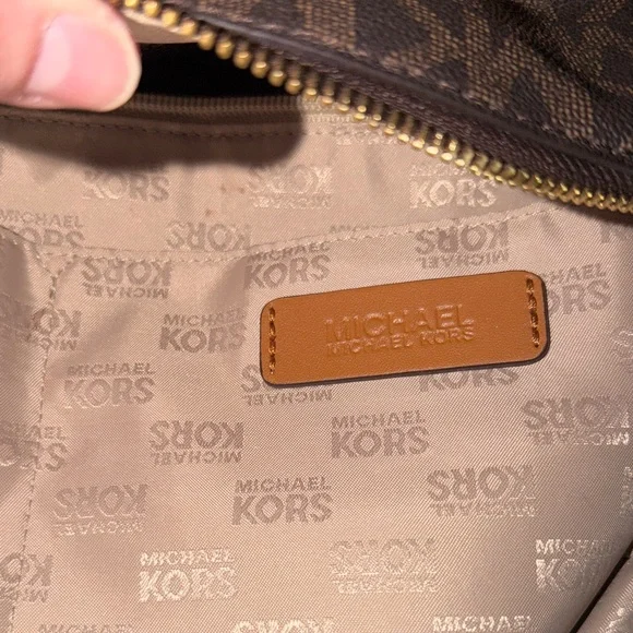 Michael Kors Signature Brown Satchel with Crossbody Strap - Picture 14 of 15